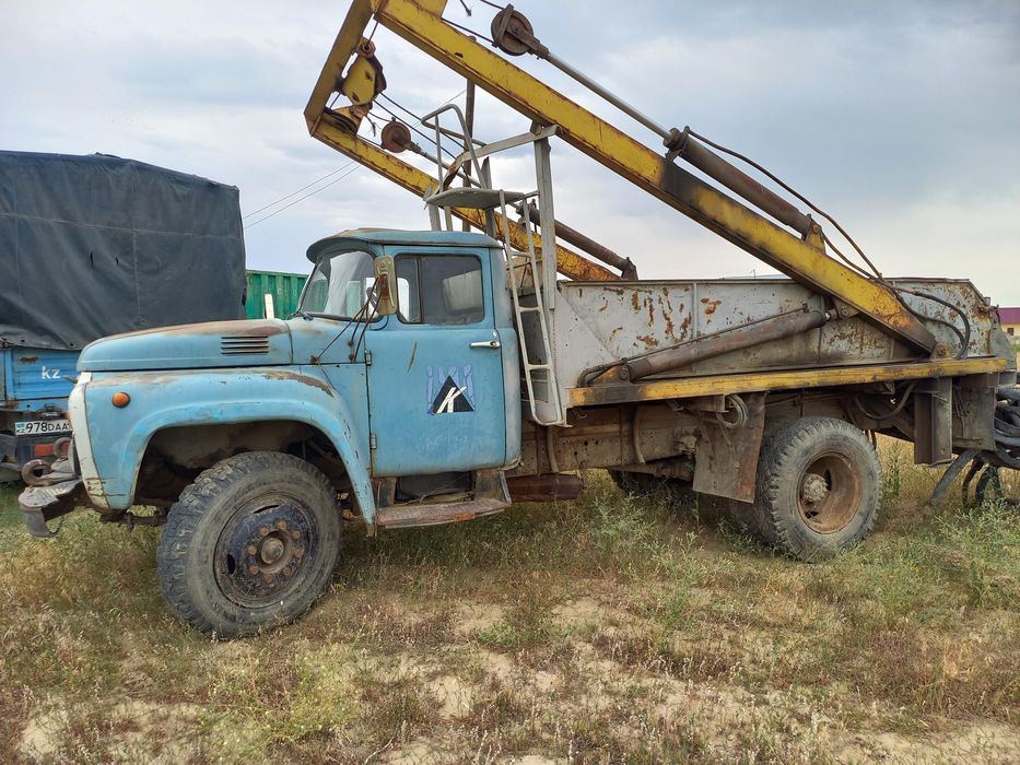 Продам машину зил