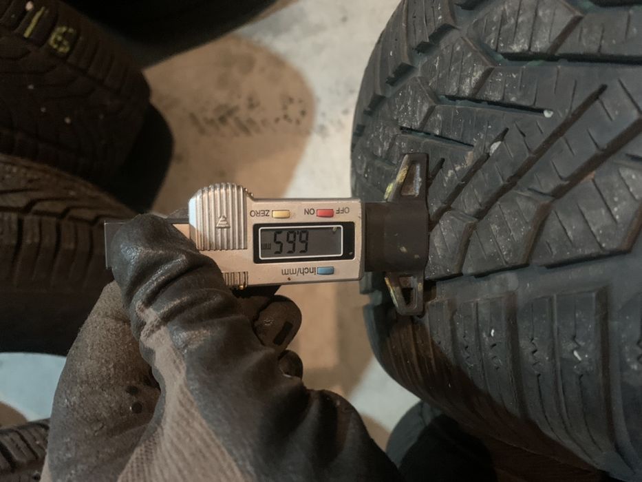 Anv m+s 215/65/16 Semperit