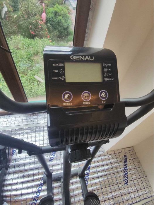 trenajyor Genau GN-102