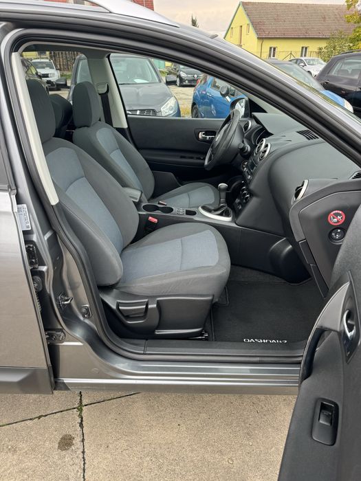 Nissan Quashqai 7 locuri 2013 Benzina1.6