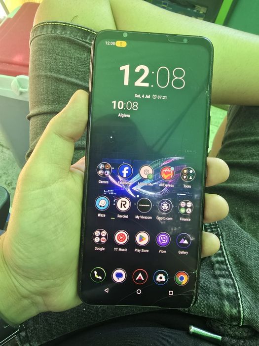 Asus Rog Phone 6 - 16gb ram
