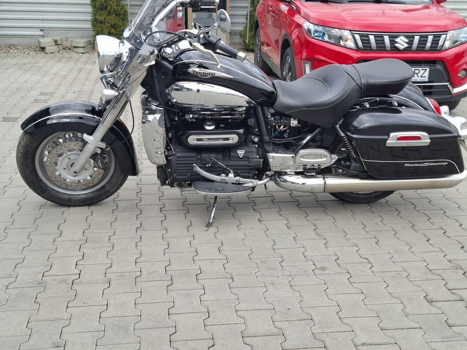 Triumph Rocket III touring