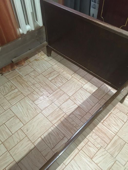 Кровать деревянная Румыния