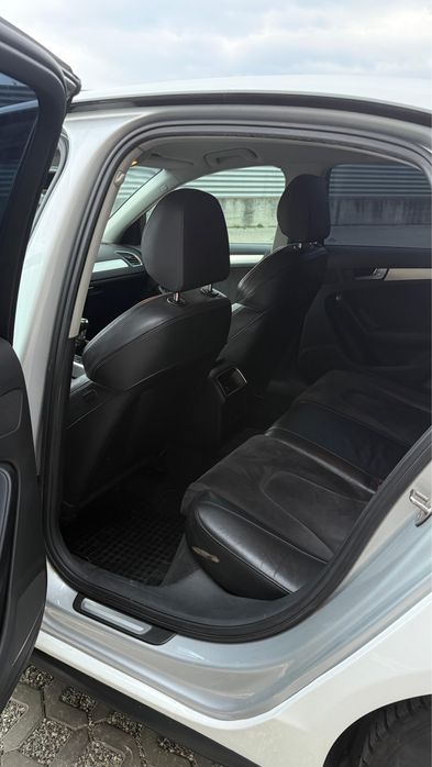 Vand Audi A4 b8 2.0d