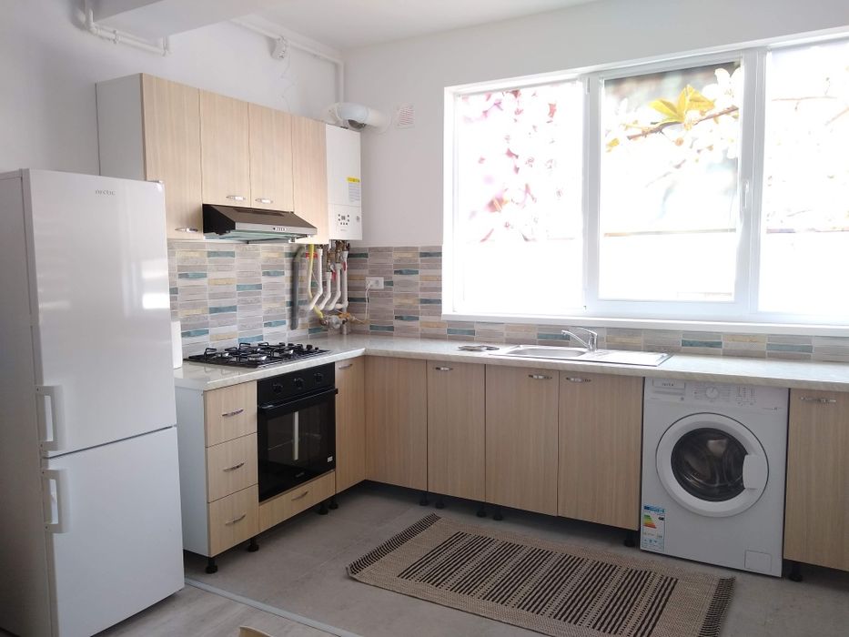 Vând apartament doua camere