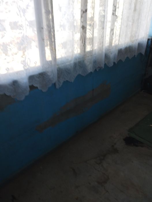 Vând apartament cu 2 camere, etaj 3 , zona gării !