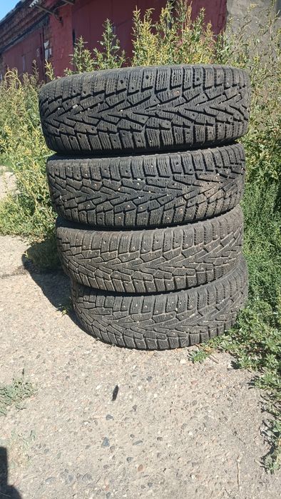 Продам резину зимняя на 14