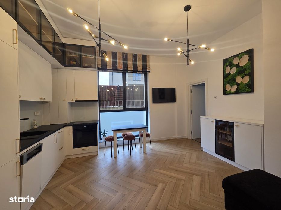De vânzare apartament 2 camere zona Cipariu