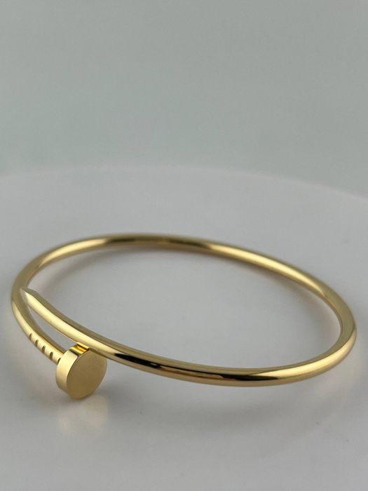 Продам оригинальный браслет Cartier