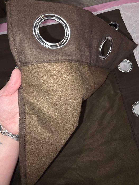 Затъмняващи завеси и пердета