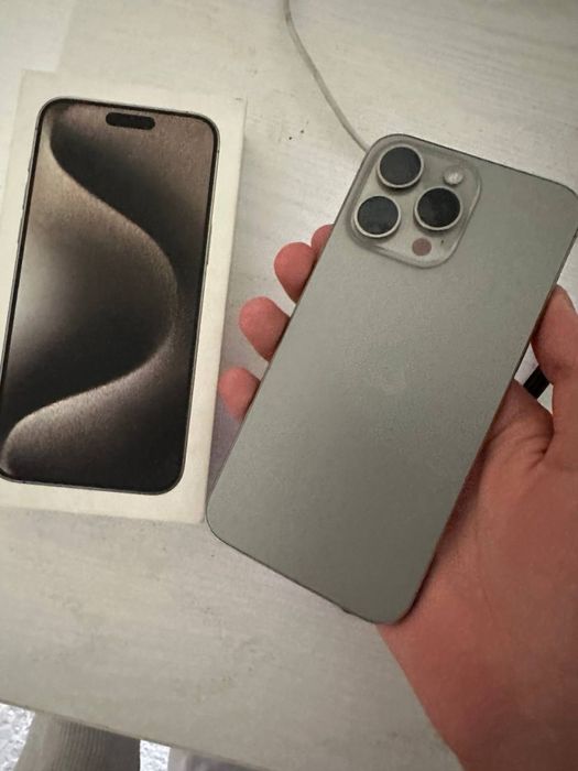 Iphone 15 Pro max 2 sim / Full komplekt
