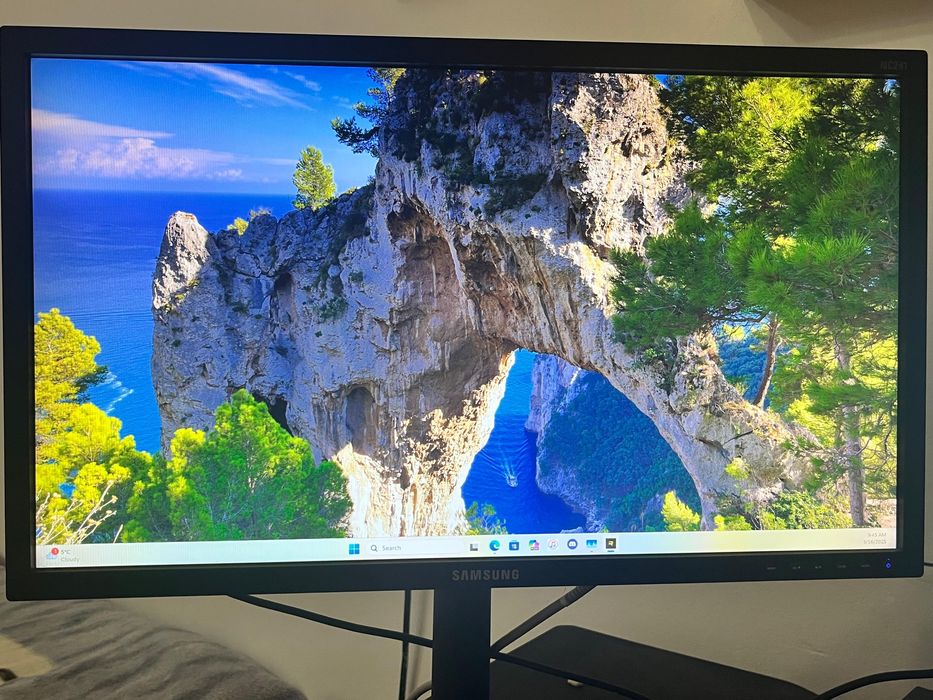 Monitor Full HD Samsung NC241 - 24”