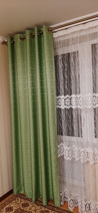 Продам шторы на люверсах