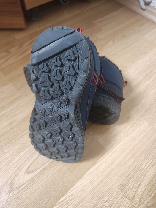 Ghete unisex  mărimea 36