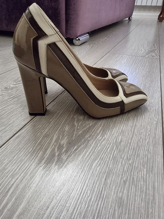 Туфли женские, шикарные