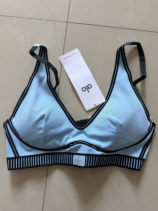 Bustiera sport alo yoga