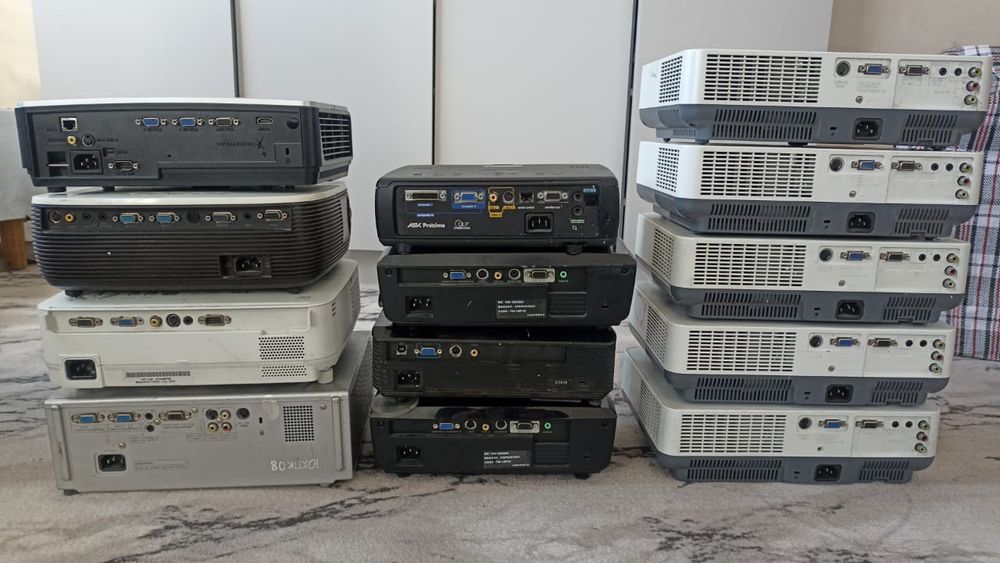 Проектор Sanyo Benq Aser