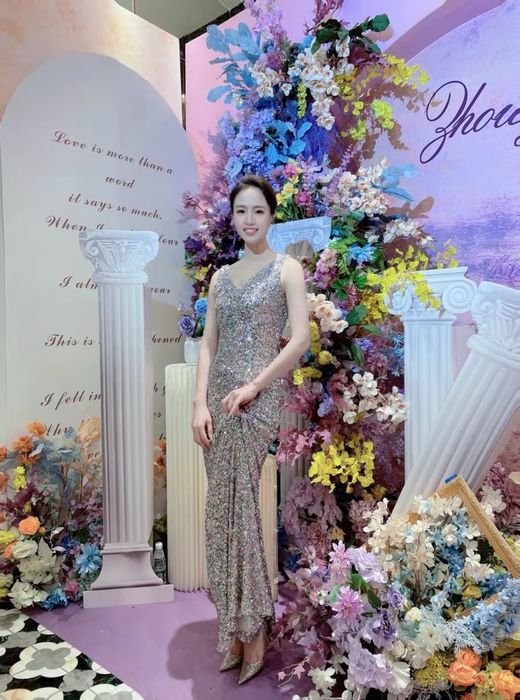 Продаю роскошное вечернее платье