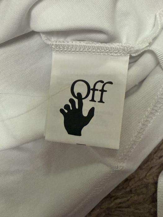 Off White T-shirt