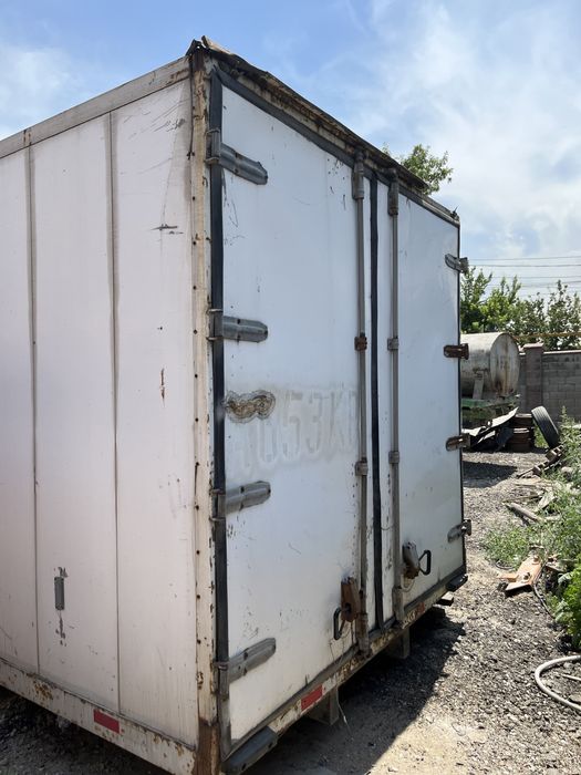 Продам Будку Грузовой
