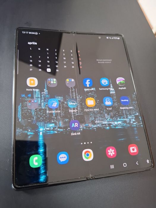 Samsung z fold 2 perfect functional