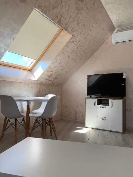 Двустаен апартамент в Христо Смирненски