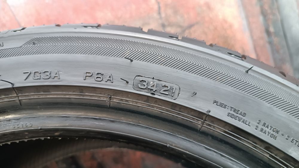 255/40/18 Bridgestone