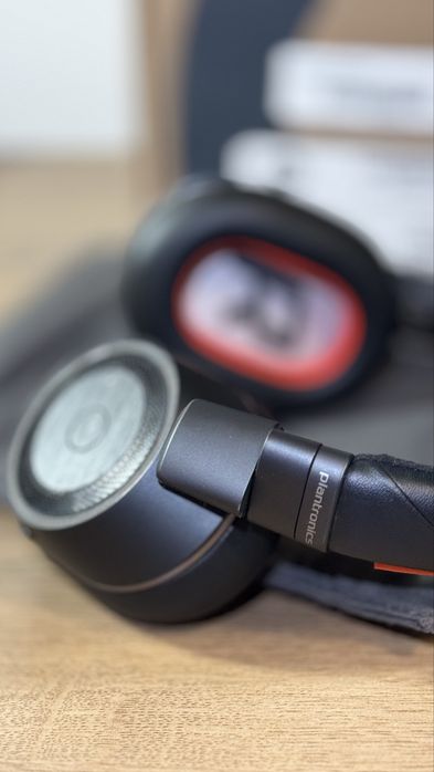 Plantronics Casti Bluetooth Wireless Voyager 8200 UC Black, Noi