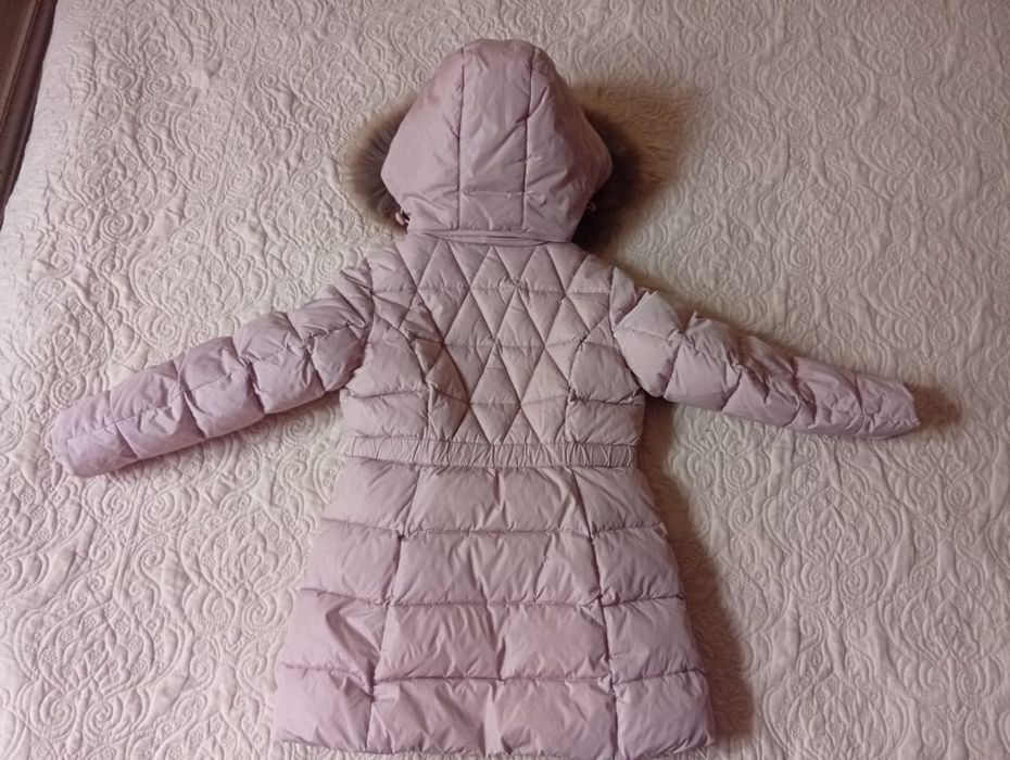 Пуховик,куртка для девочки 5-6 лет.