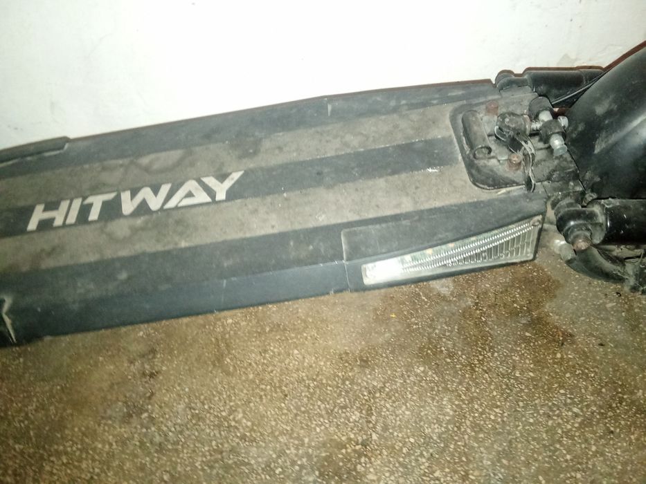 Vand trotineta electrica hitway h5 are controllerul stricat trebuie înlocuit cu unul nou