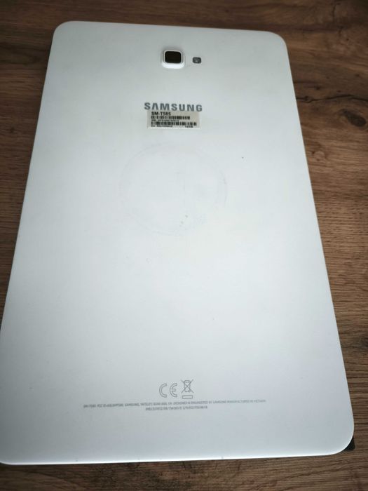 Промоция! Таблет SAMSUNG SM-T585 10,1"+ Подарък!