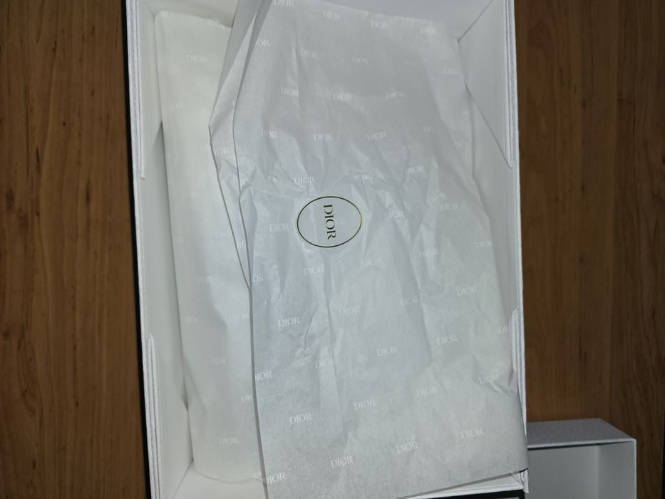 Кутия Dior с панделка