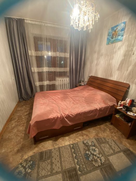 Продам спальный гарнитур, компактный!