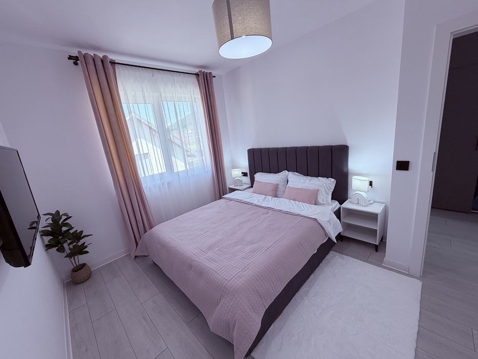 4 Apartamente  in regim hotelier
