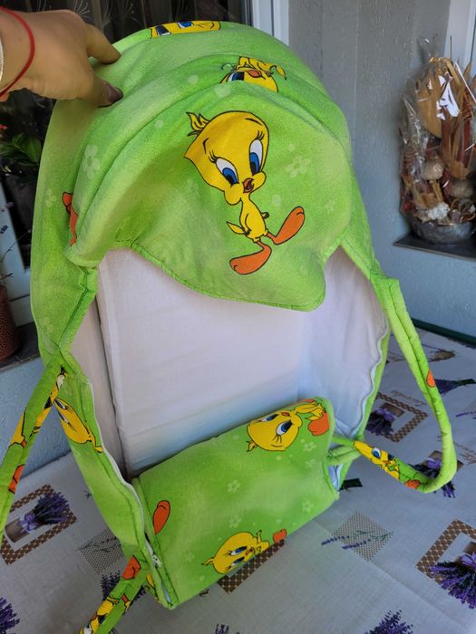 Cos bebe, cu capison detasabil, culoarea verde