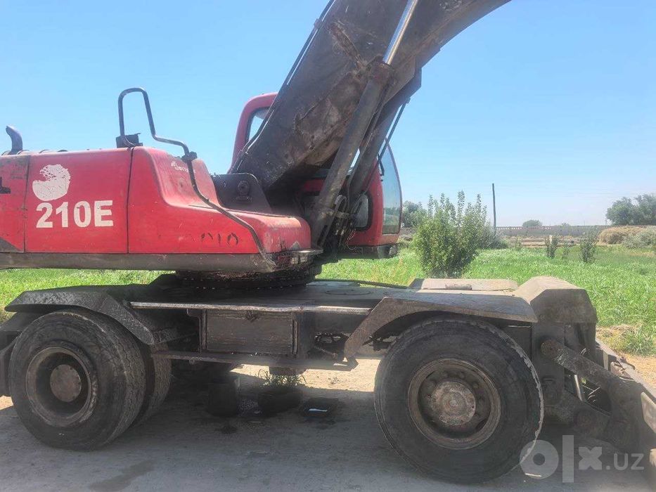 Ekskavator Jonyang 210E sotiladi qulay narxda