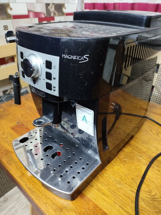 Кофемашина DeLonghi