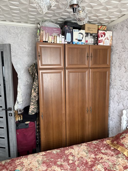 Продам стенку пятисекционную