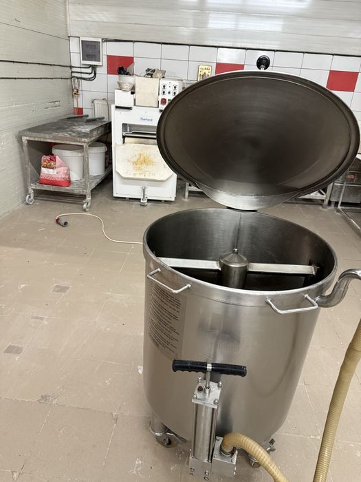 Instalatie de maia lichida