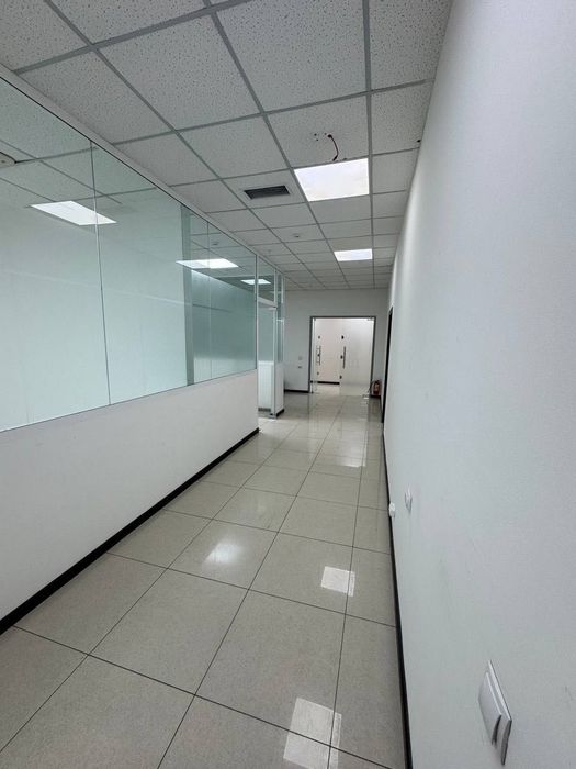 Аренда офис  Westminster 
213м2