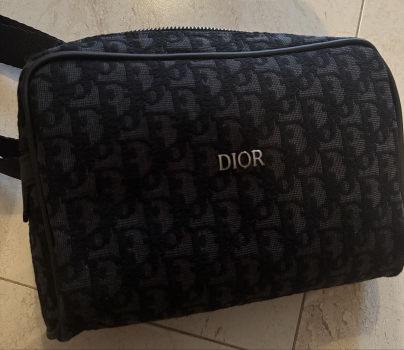 Christian Dior-Автентична чисто нова мъжка чанта
