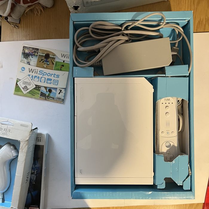 Nintendo Wii impecabil Fullbox cu jocuri