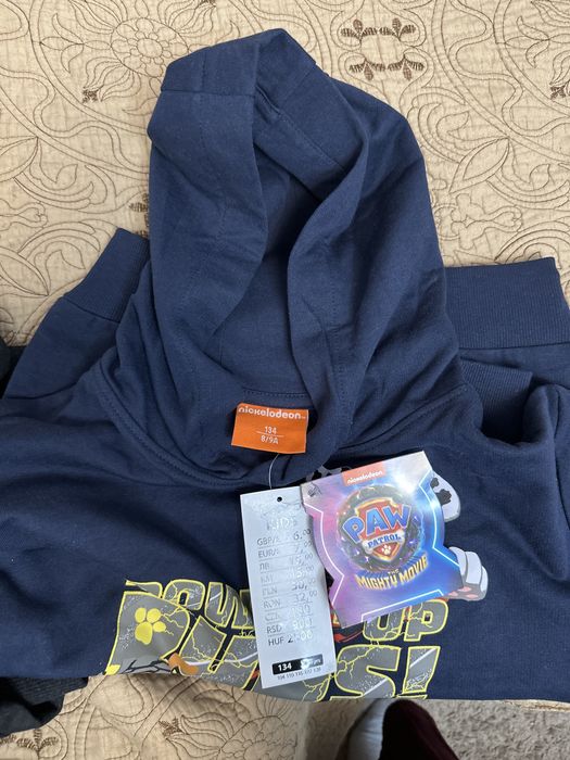 Camasi, pulovere baiat 10 ani la 10 RON bucata