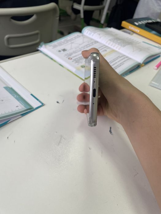 Обмениваю самсунг галаски а 34