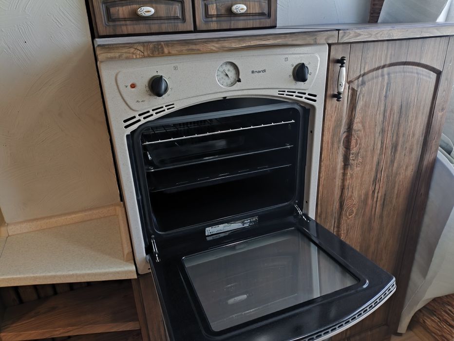 Кухонная гарнитура