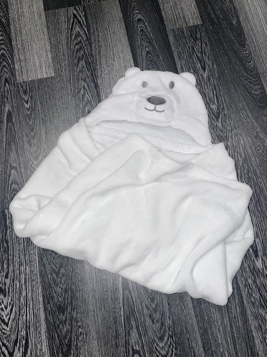 Бебешки одеалца и пелени