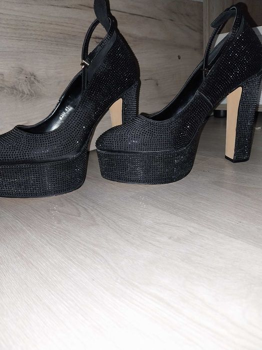 Официална рокля/Бална рокля