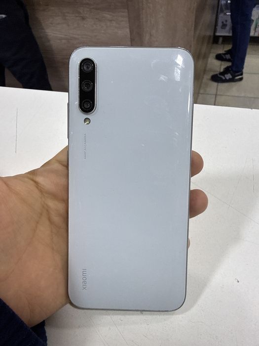 Xiaomi A3 sotiladi