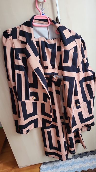 Haine noi lichidare stoc