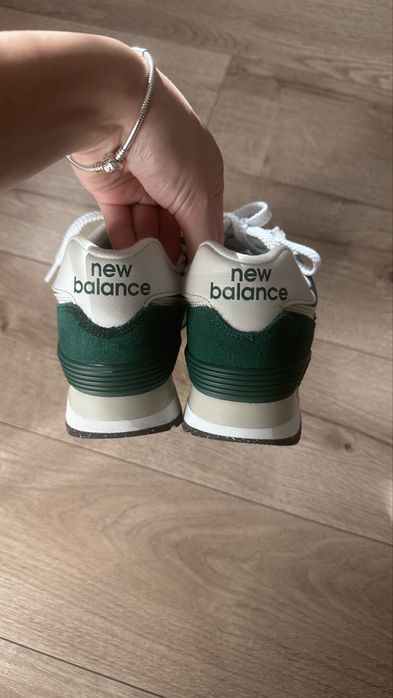 Adidasi originali New Balance 574, culoarea verde inchis